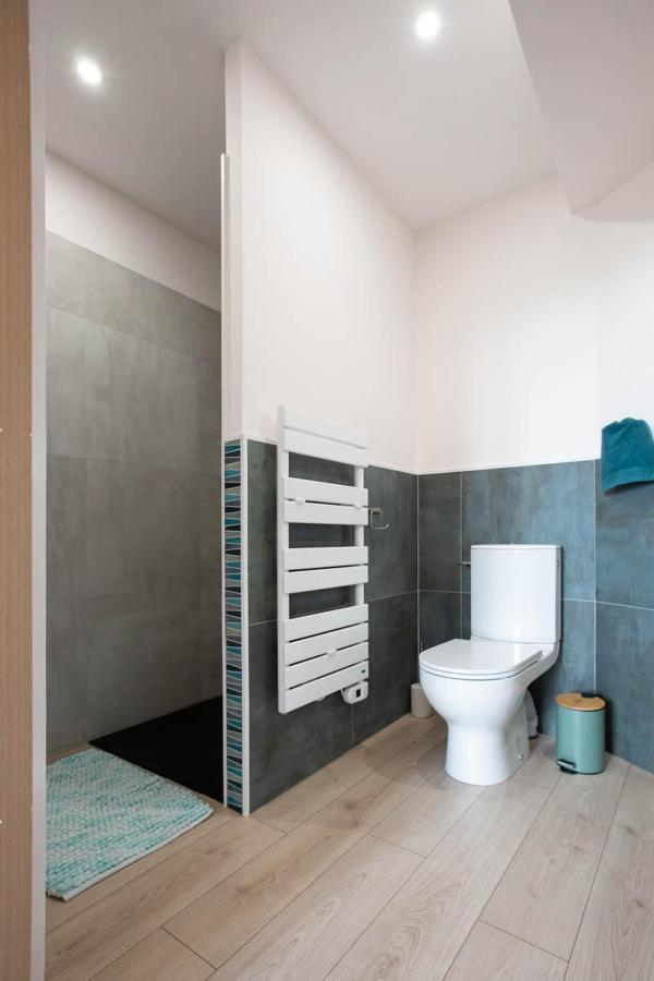 Au Bouchon Hotel Saint-Aigulin Luaran gambar