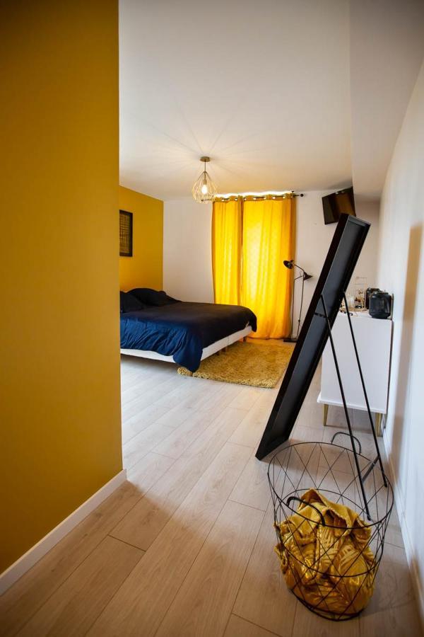 Au Bouchon Hotel Saint-Aigulin Luaran gambar