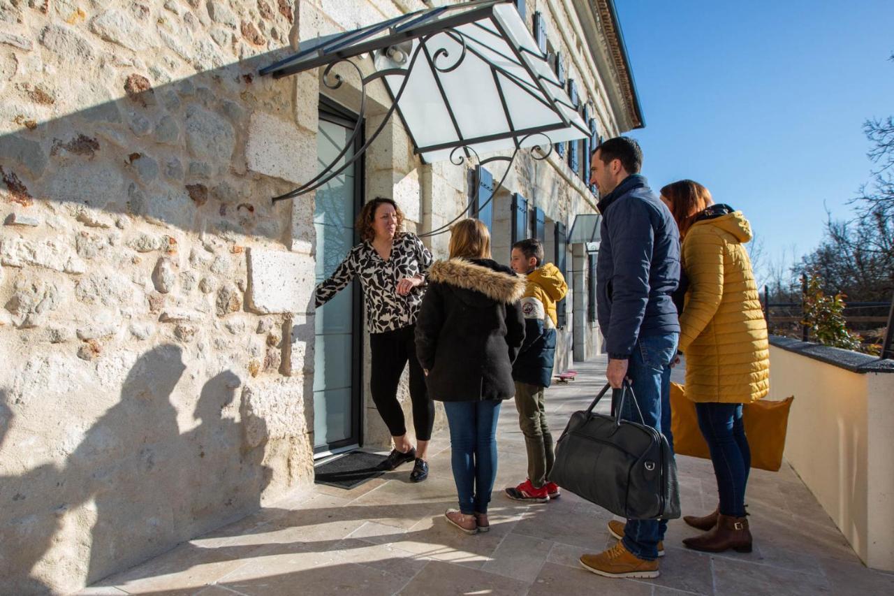 Au Bouchon Hotel Saint-Aigulin Luaran gambar