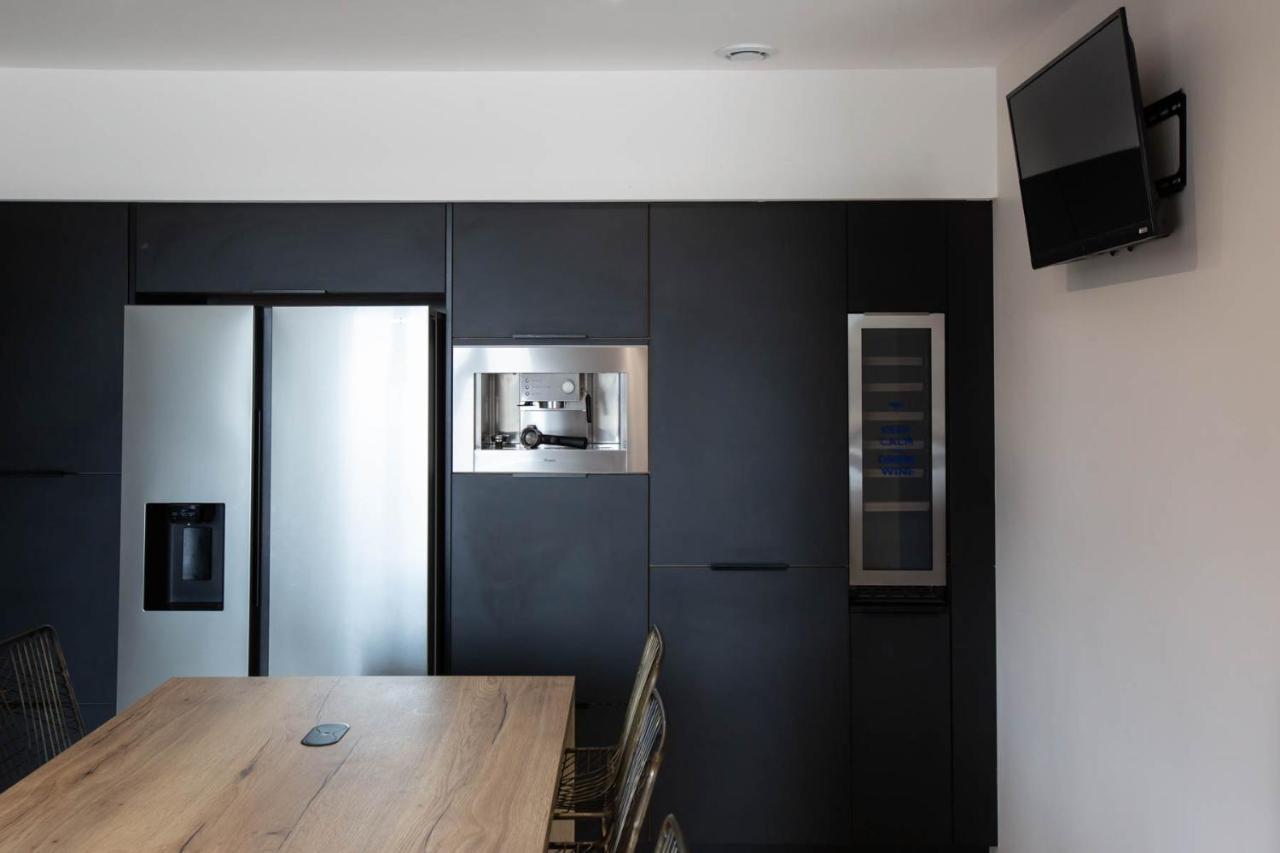 Au Bouchon Hotel Saint-Aigulin Luaran gambar